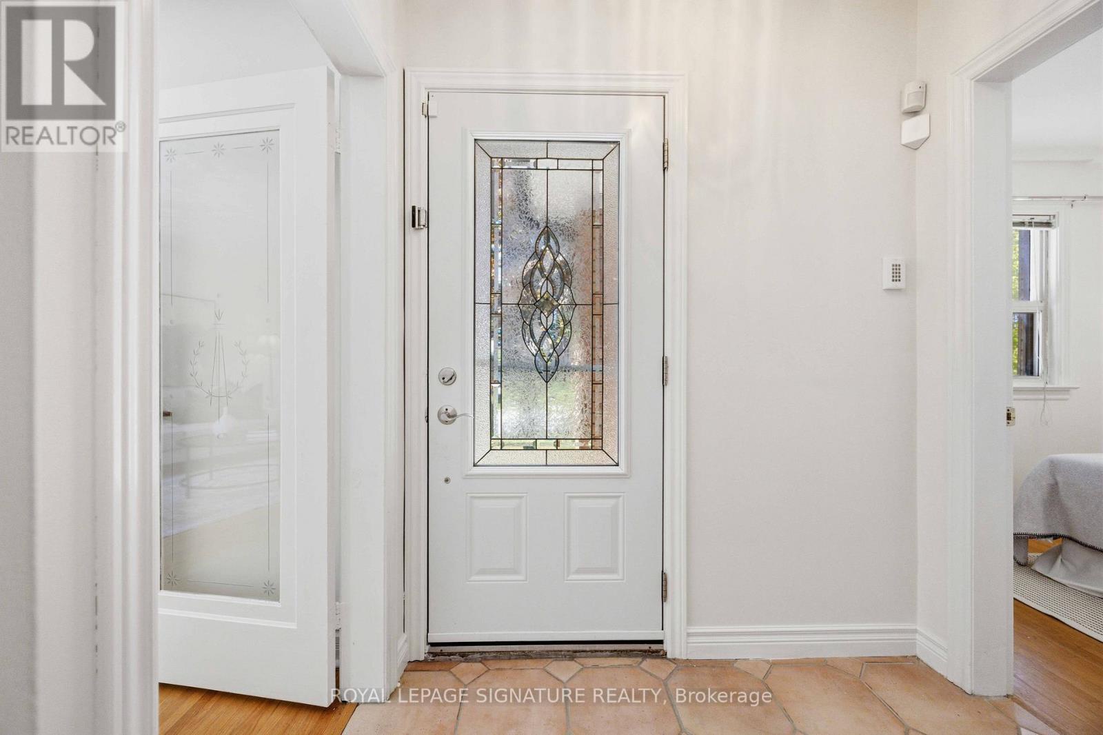 37 Ivorwood Crescent, Toronto (wexford-maryvale), Ontario