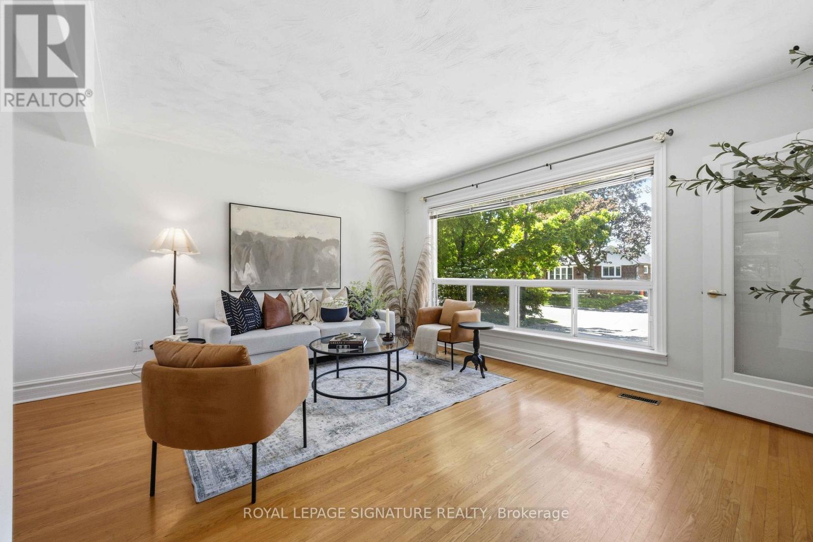 37 Ivorwood Crescent, Toronto (wexford-maryvale), Ontario