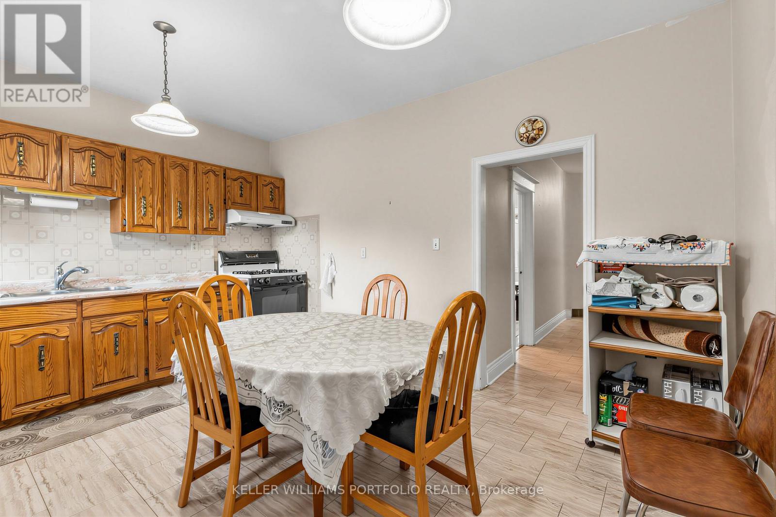 207 Symington Avenue, Toronto (dovercourt-wallace Emerson-junction), Ontario