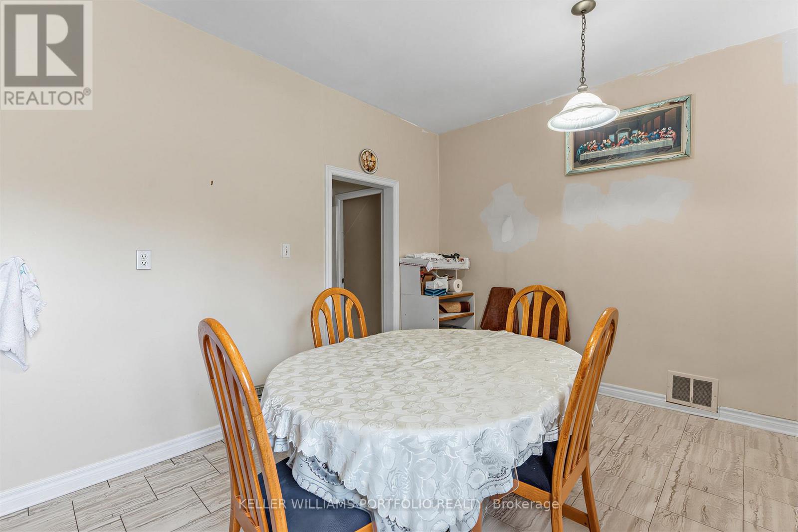 207 Symington Avenue, Toronto (dovercourt-wallace Emerson-junction), Ontario
