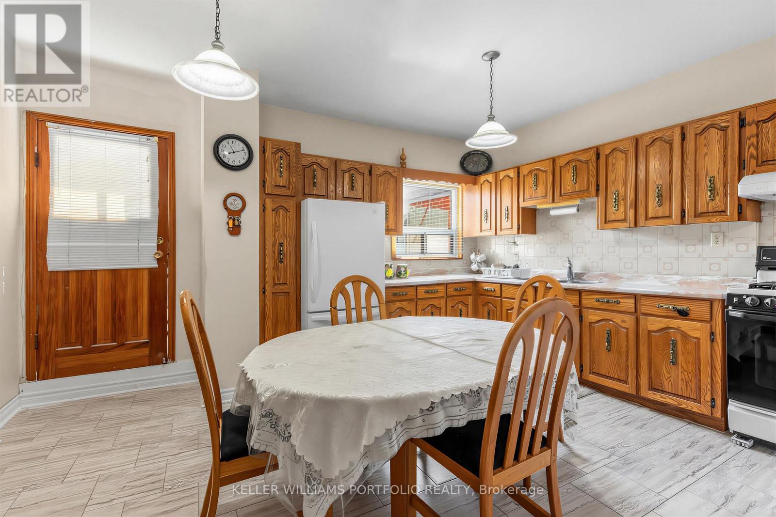 207 Symington Avenue, Toronto (dovercourt-wallace Emerson-junction), Ontario