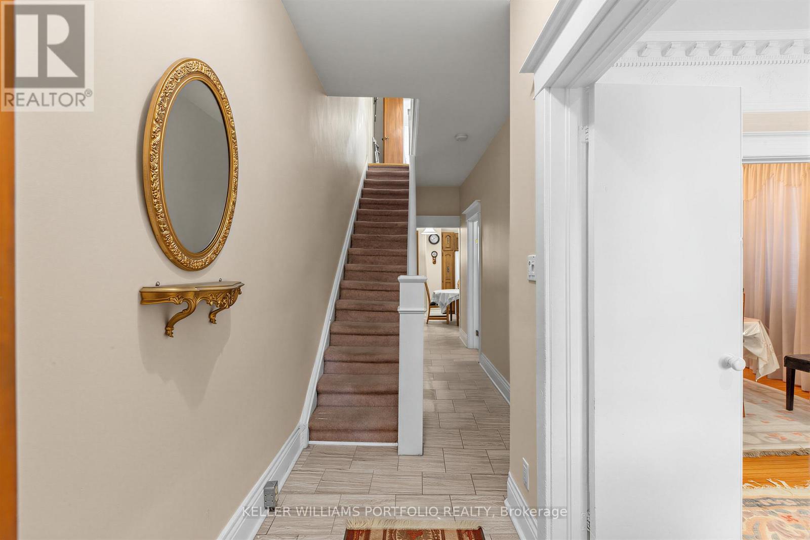 207 Symington Avenue, Toronto (dovercourt-wallace Emerson-junction), Ontario