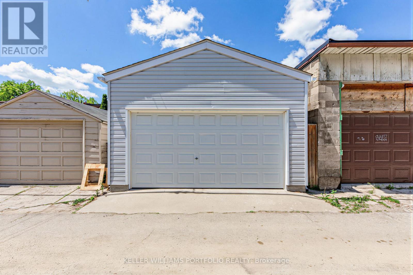 207 Symington Avenue, Toronto (dovercourt-wallace Emerson-junction), Ontario