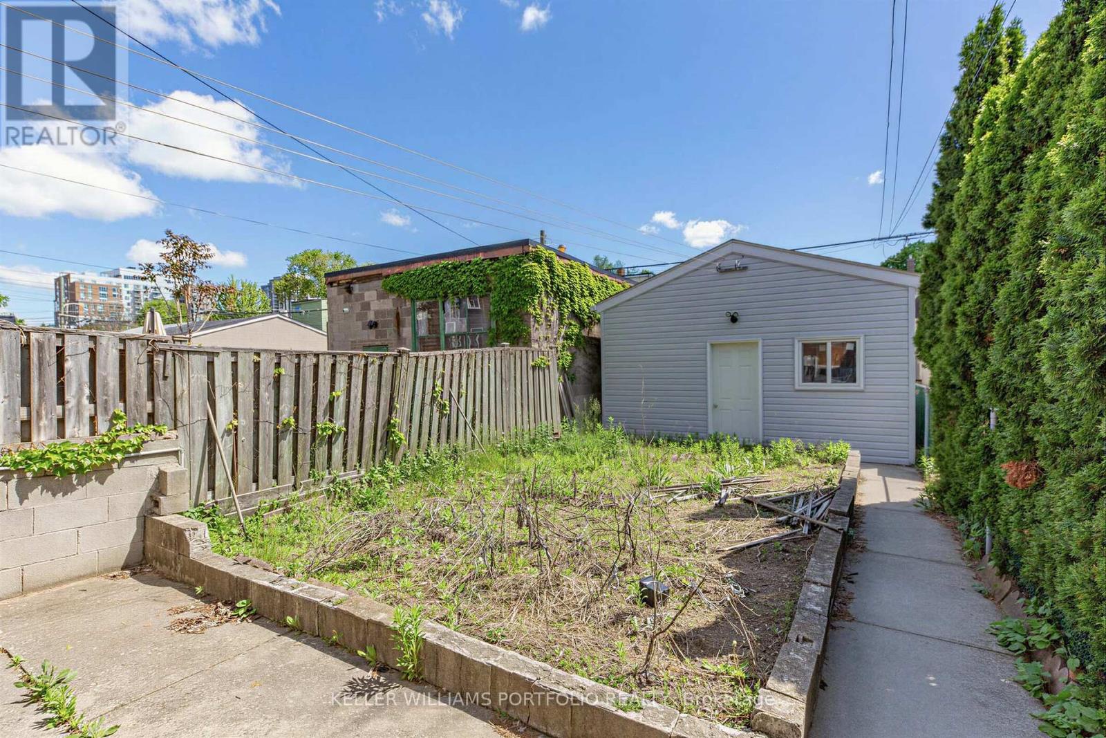 207 Symington Avenue, Toronto (dovercourt-wallace Emerson-junction), Ontario