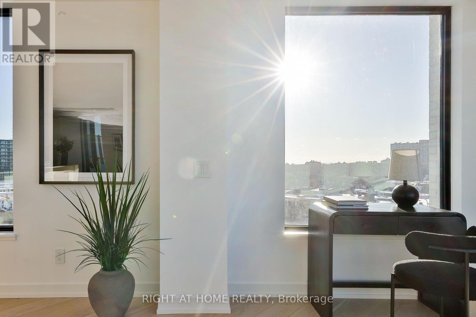 905 - 200 Sudbury Street, Toronto (little Portugal), Ontario