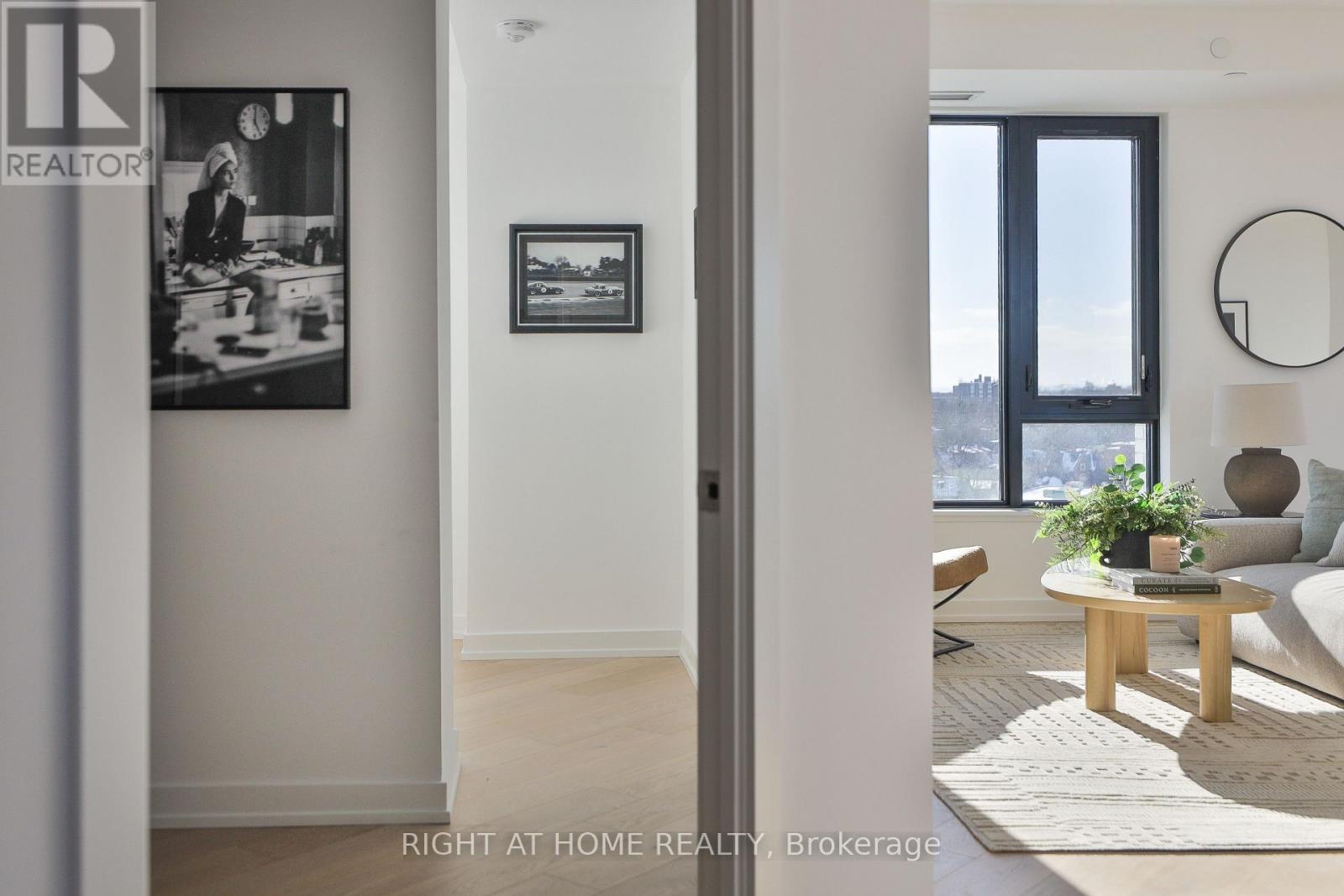 905 - 200 Sudbury Street, Toronto (little Portugal), Ontario