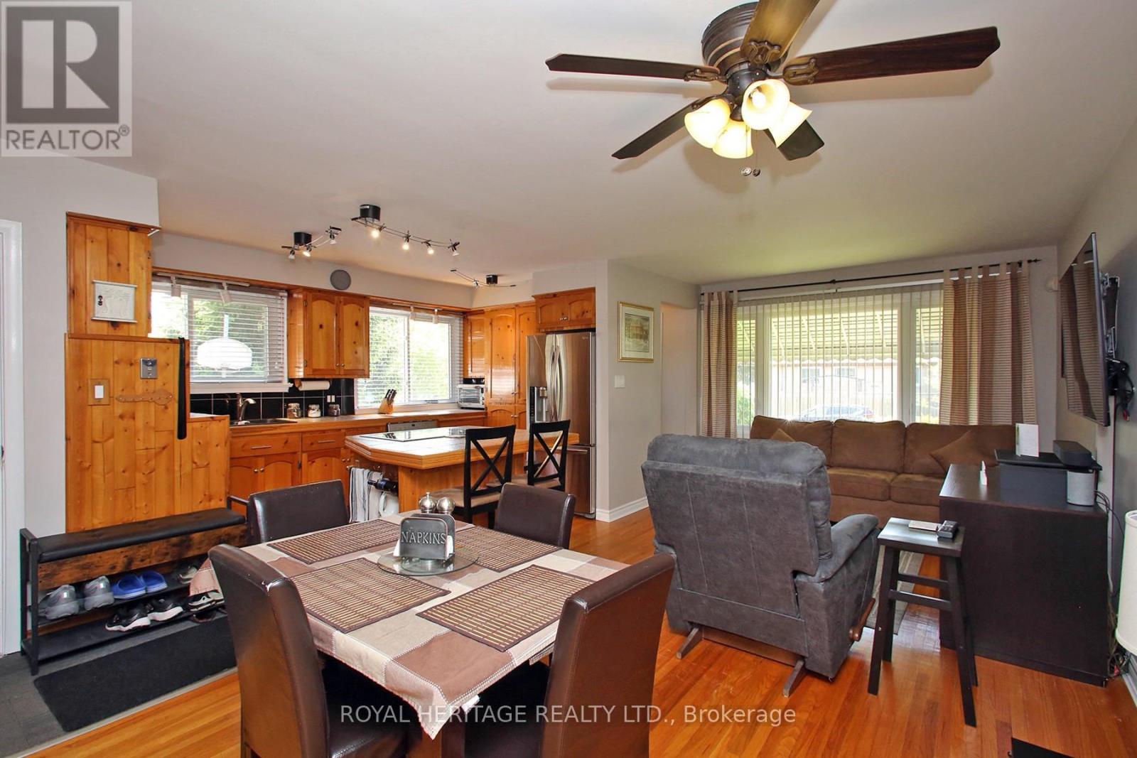 27 Medway Crescent, Toronto (bendale), Ontario