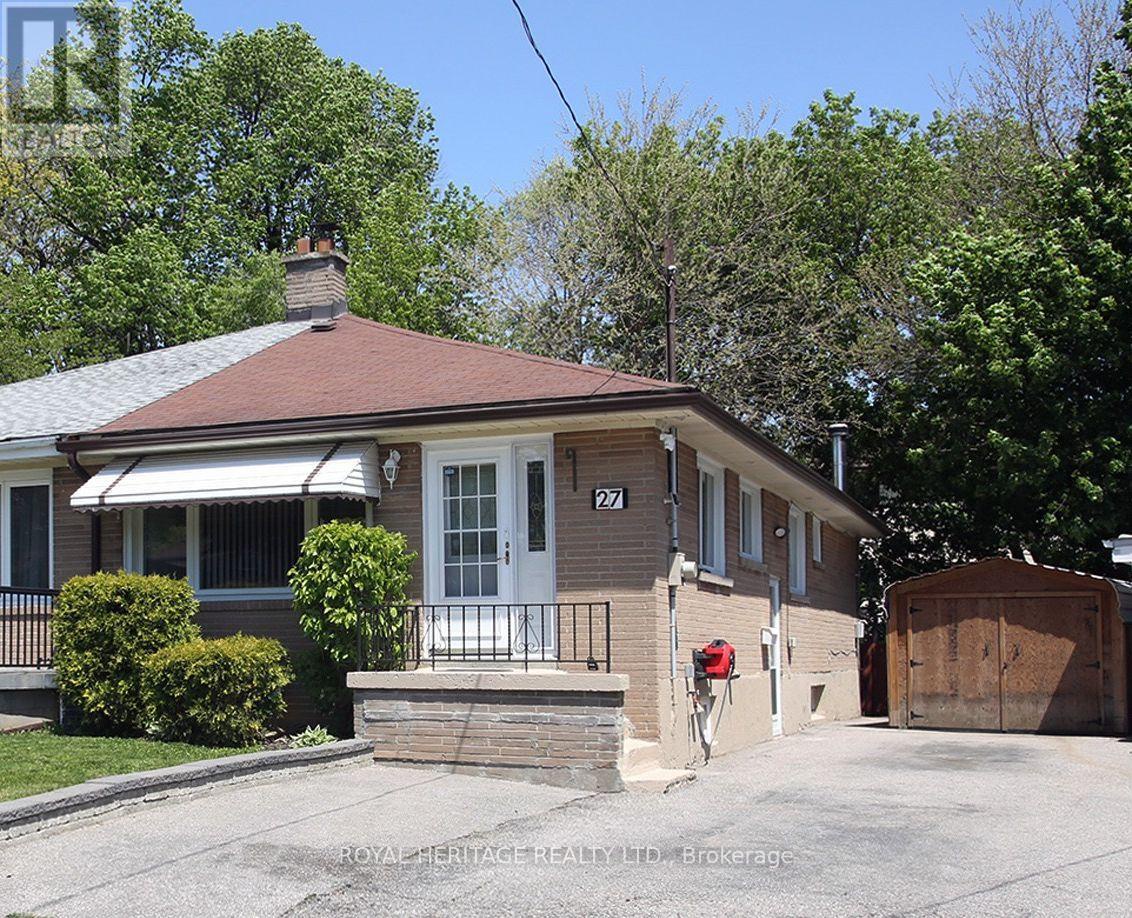 27 Medway Crescent, Toronto (bendale), Ontario