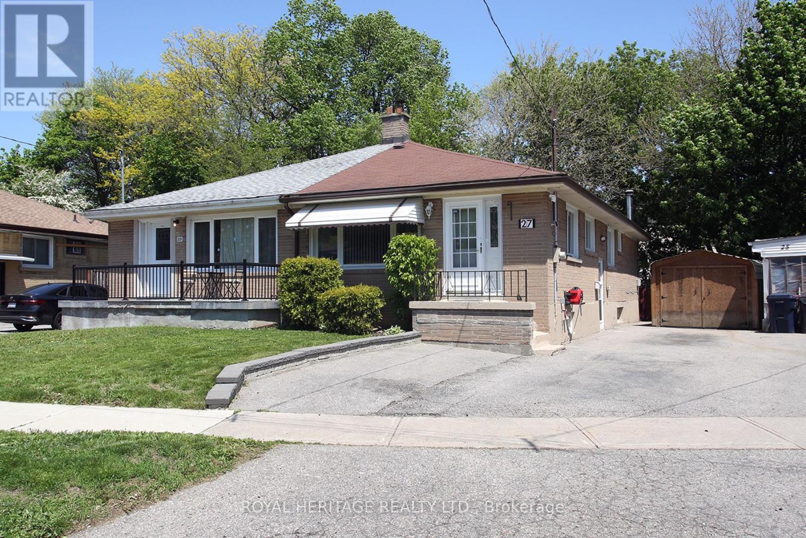 27 Medway Crescent, Toronto (bendale), Ontario