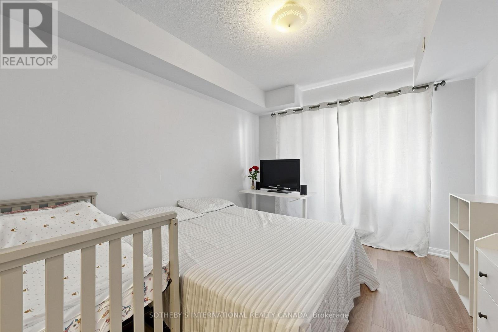 2012 - 3035 Finch Avenue W, Toronto (humbermede), Ontario