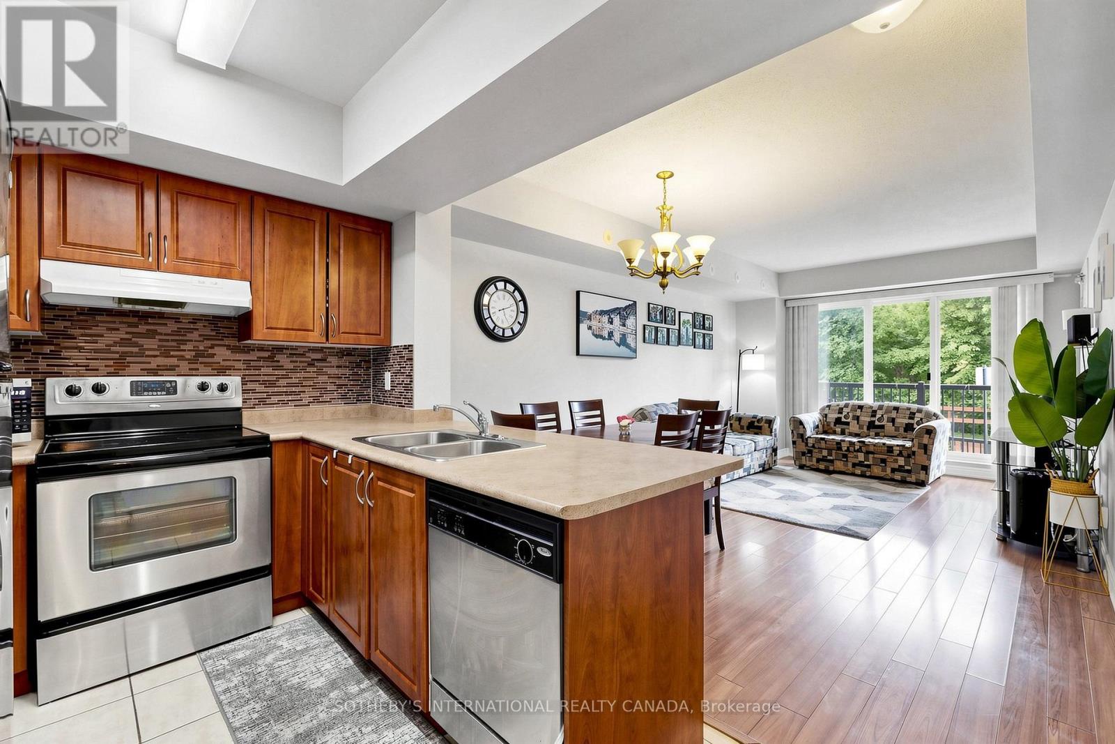 2012 - 3035 Finch Avenue W, Toronto (humbermede), Ontario