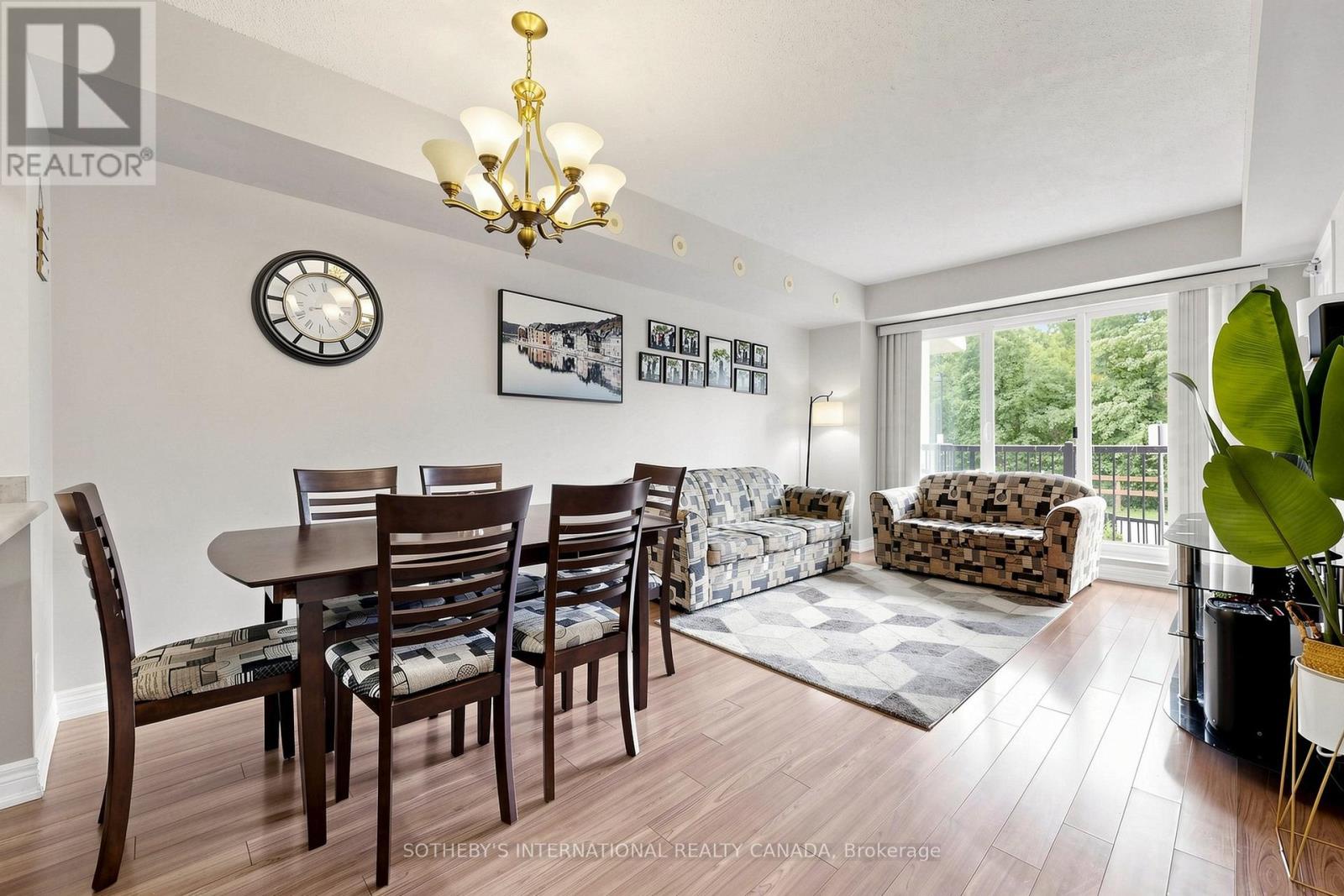 2012 - 3035 Finch Avenue W, Toronto (humbermede), Ontario