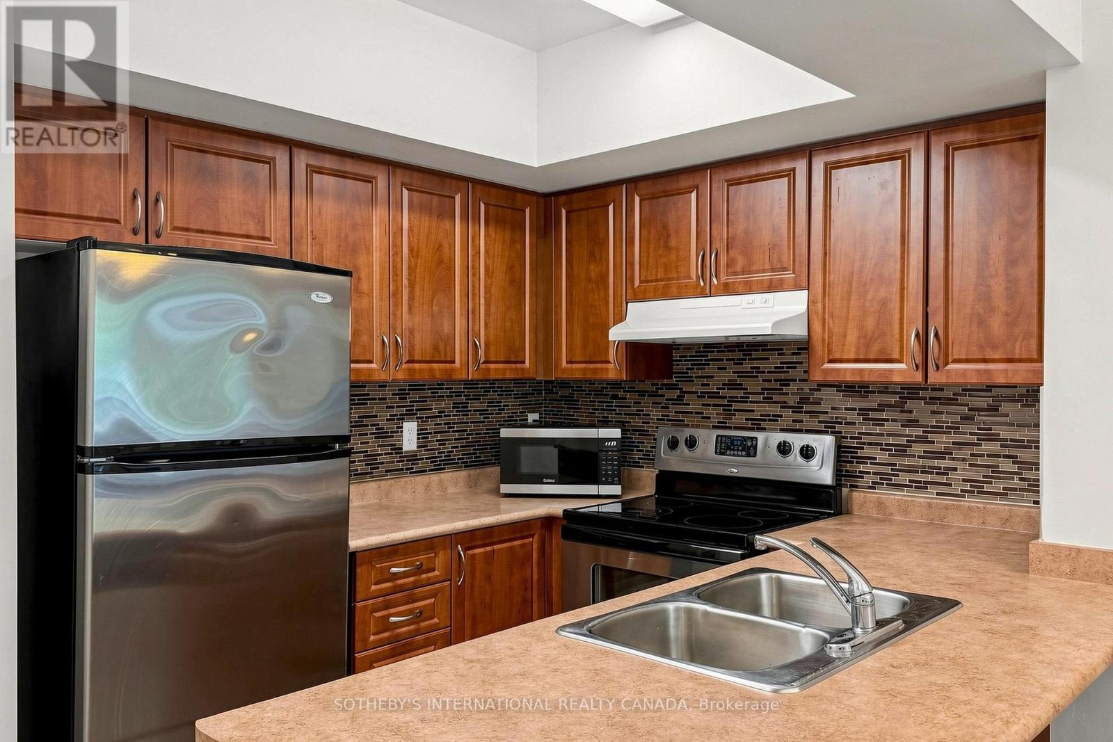 2012 - 3035 Finch Avenue W, Toronto (humbermede), Ontario