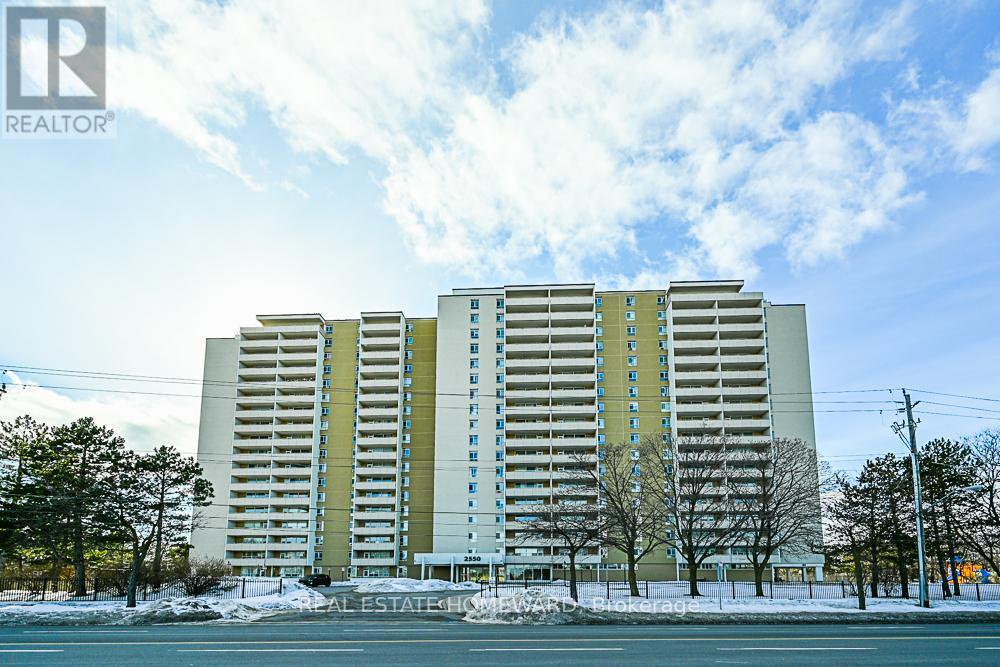 1015 - 2550 Pharmacy Avenue, Toronto (l'amoreaux), Ontario