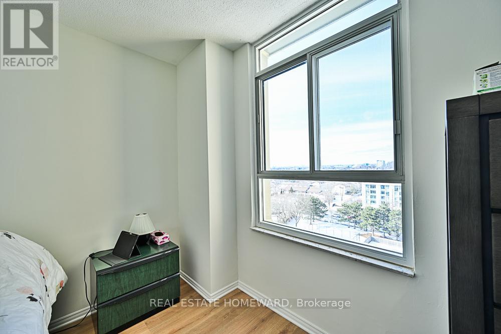 1015 - 2550 Pharmacy Avenue, Toronto (l'amoreaux), Ontario