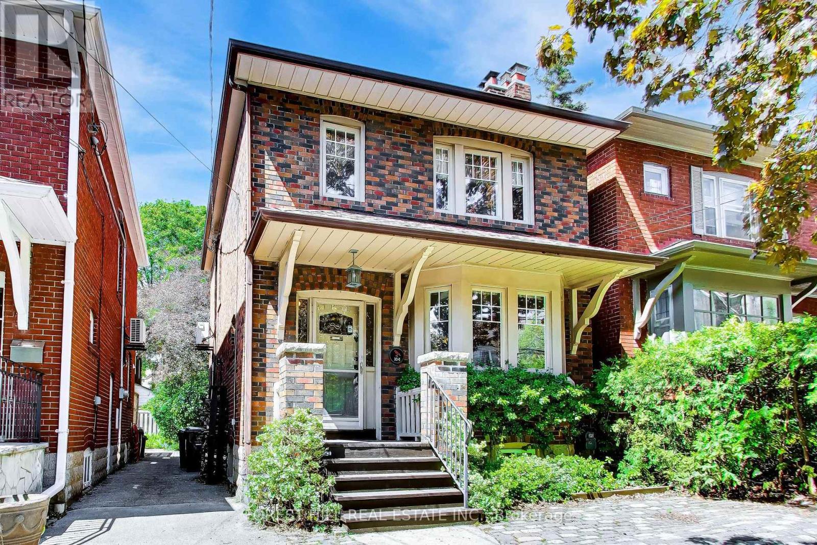164 Deloraine Avenue, Toronto (lawrence Park North), Ontario
