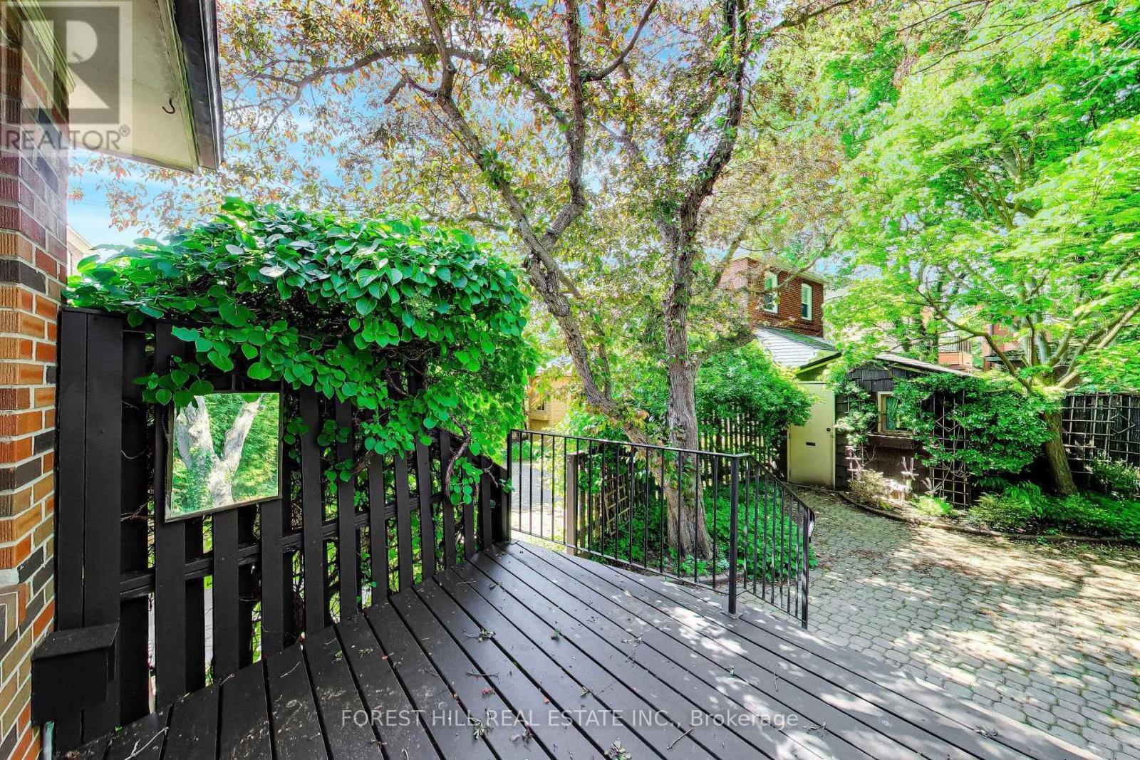 164 Deloraine Avenue, Toronto (lawrence Park North), Ontario