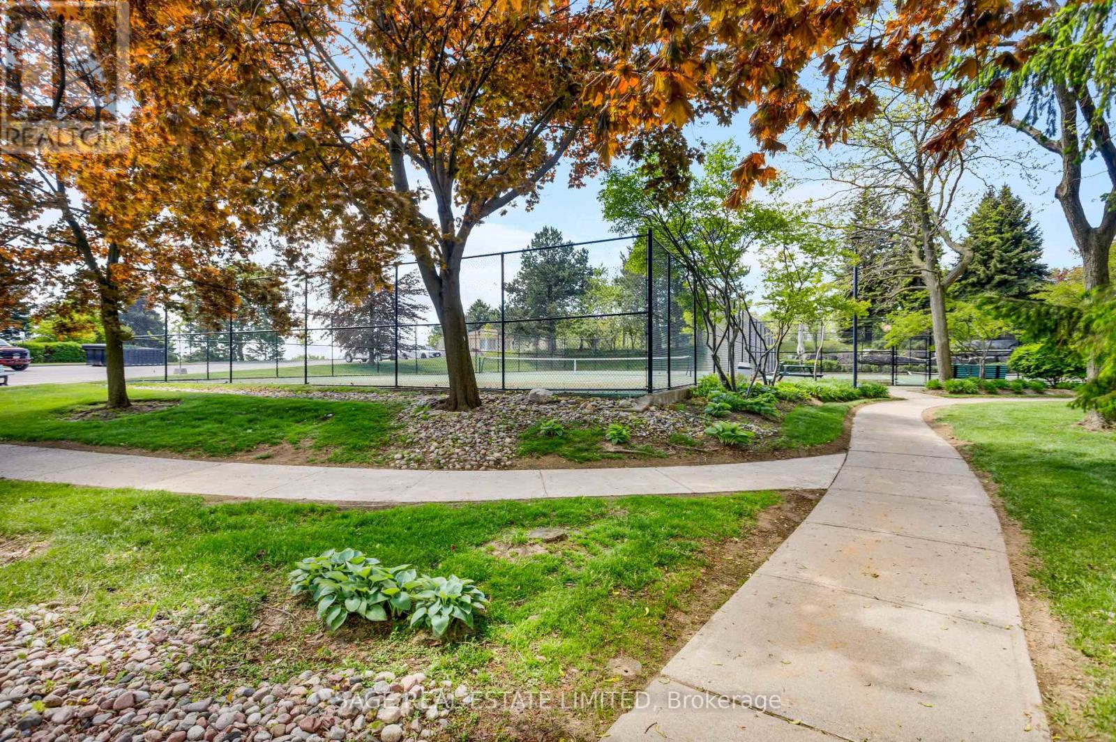 525 - 10 Guildwood Parkway, Toronto (guildwood), Ontario