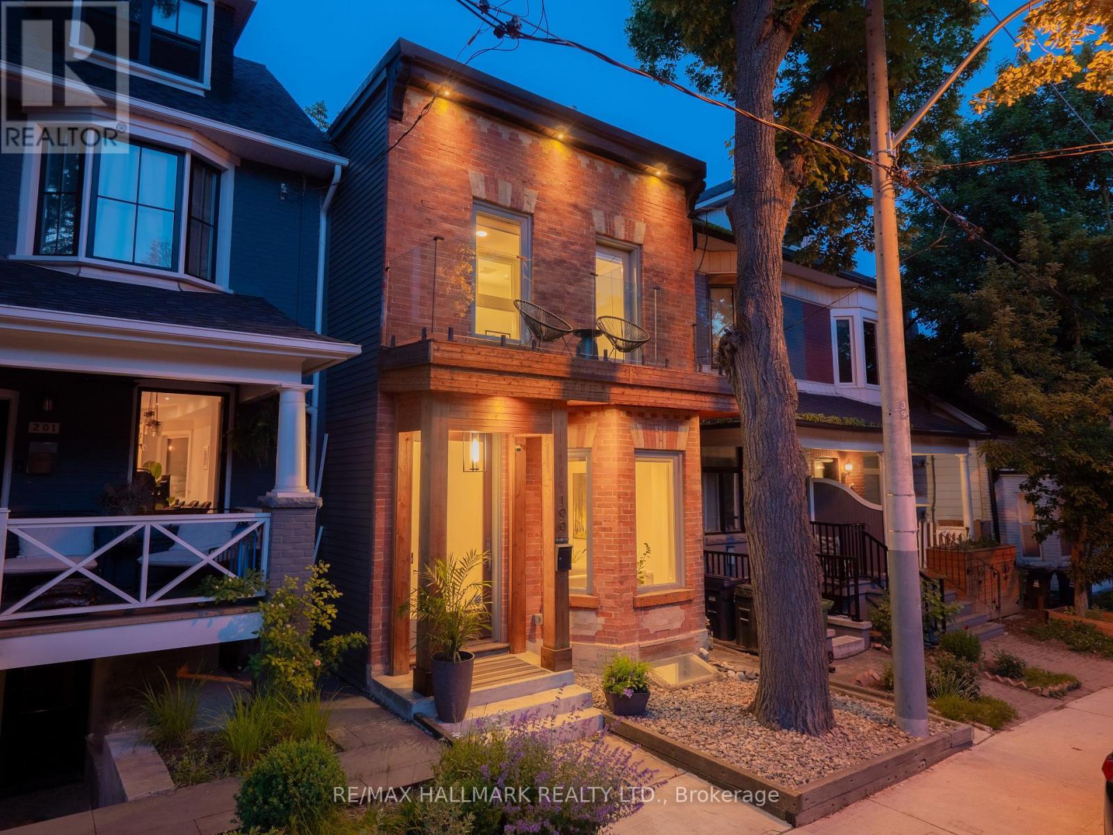 199 Boulton Avenue, Toronto (south Riverdale), Ontario