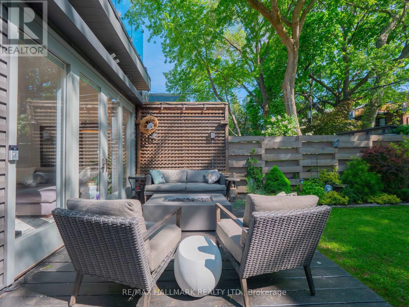 199 Boulton Avenue, Toronto (south Riverdale), Ontario