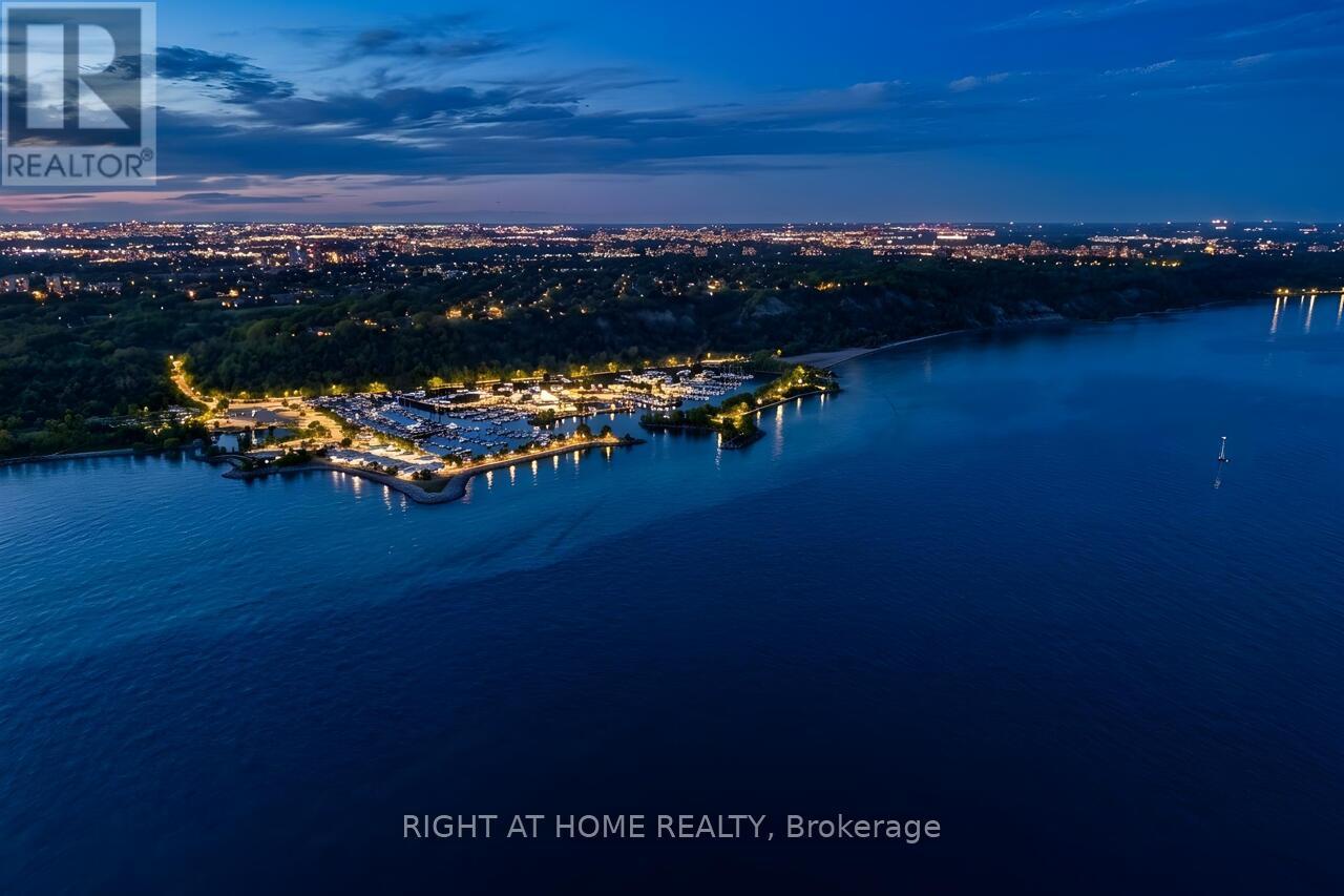 2027 - 3 Greystone Walk Drive, Toronto (kennedy Park), Ontario