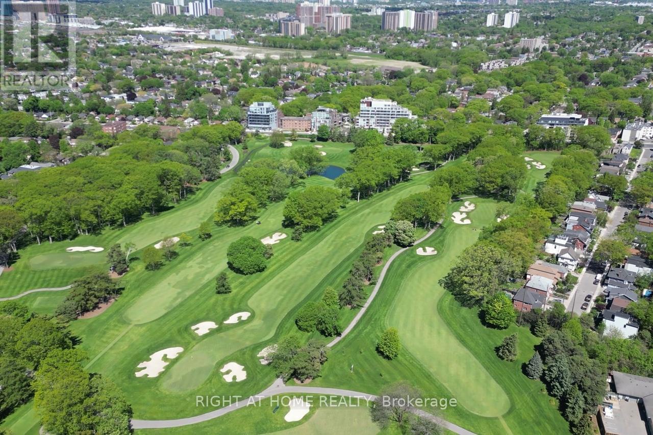 2027 - 3 Greystone Walk Drive, Toronto (kennedy Park), Ontario