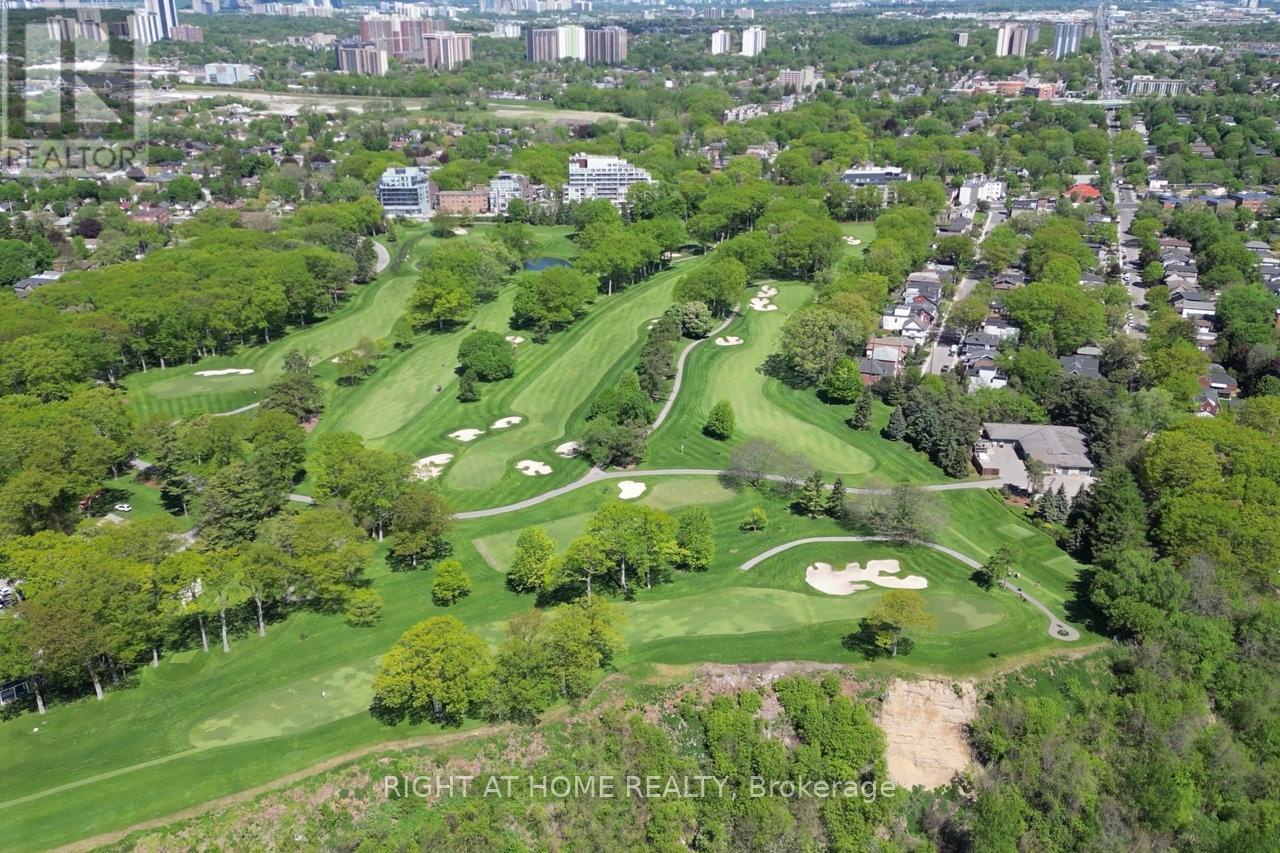2027 - 3 Greystone Walk Drive, Toronto (kennedy Park), Ontario
