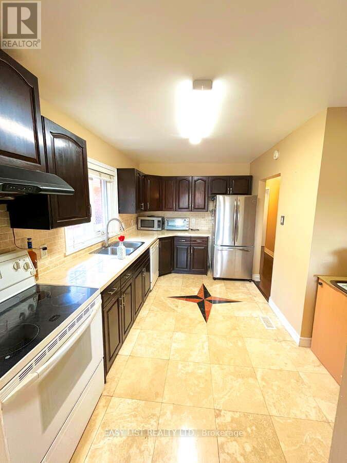 57 Kilbride Road, Toronto (bendale), Ontario