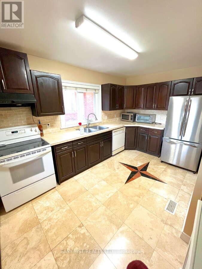 57 Kilbride Road, Toronto (bendale), Ontario