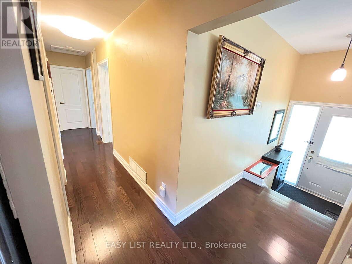 57 Kilbride Road, Toronto (bendale), Ontario