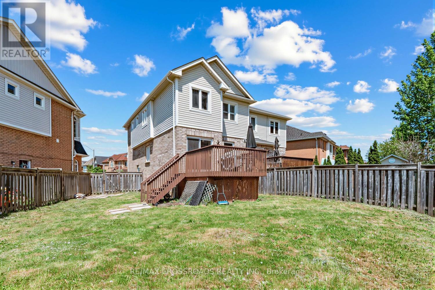 47b Carrera Boulevard, Toronto (dorset Park), Ontario