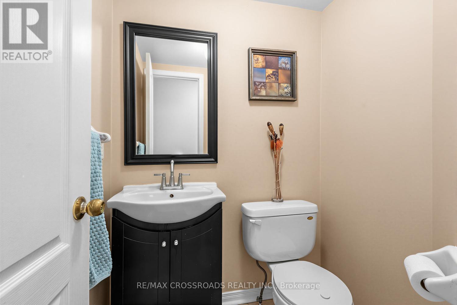 47b Carrera Boulevard, Toronto (dorset Park), Ontario