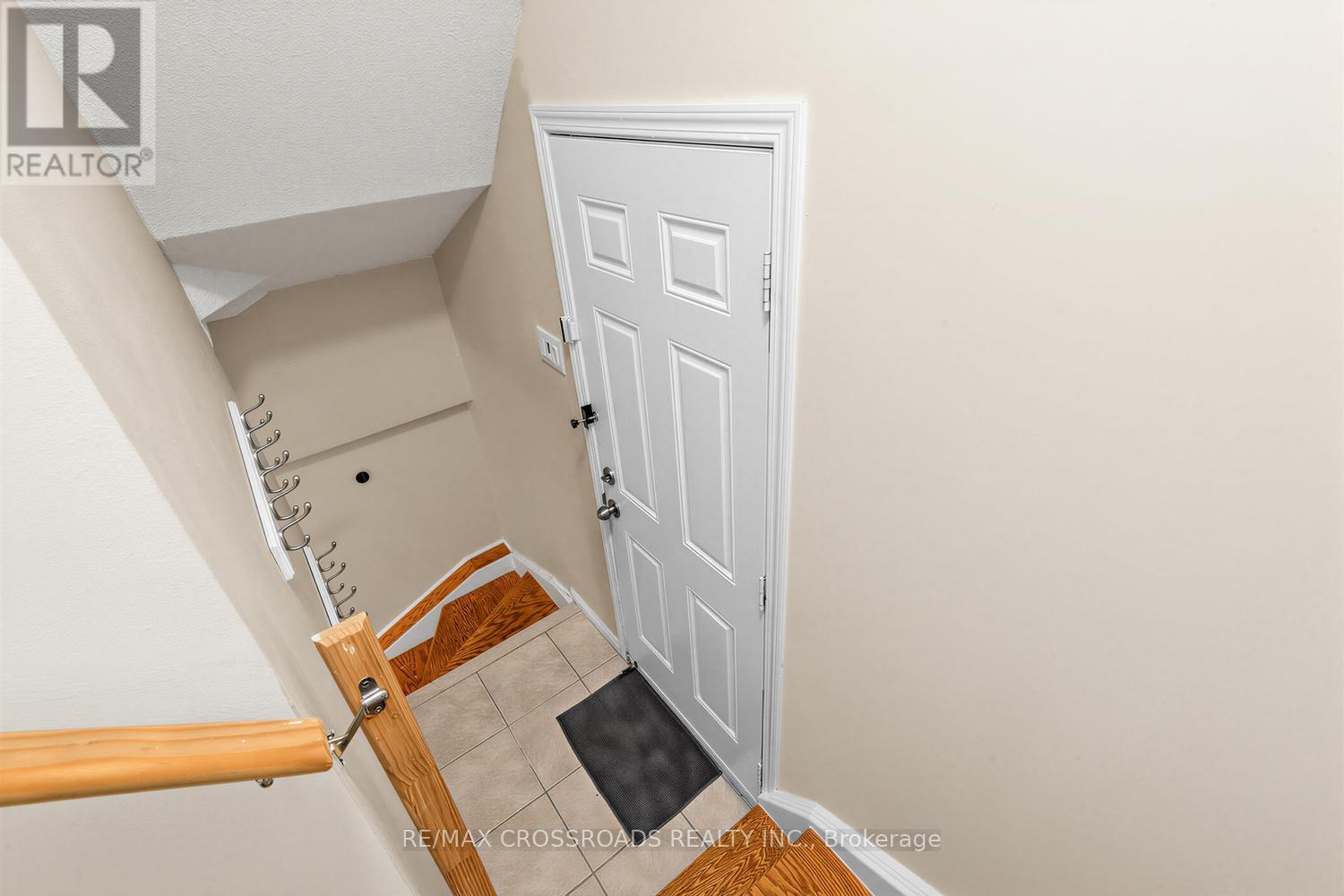 47b Carrera Boulevard, Toronto (dorset Park), Ontario