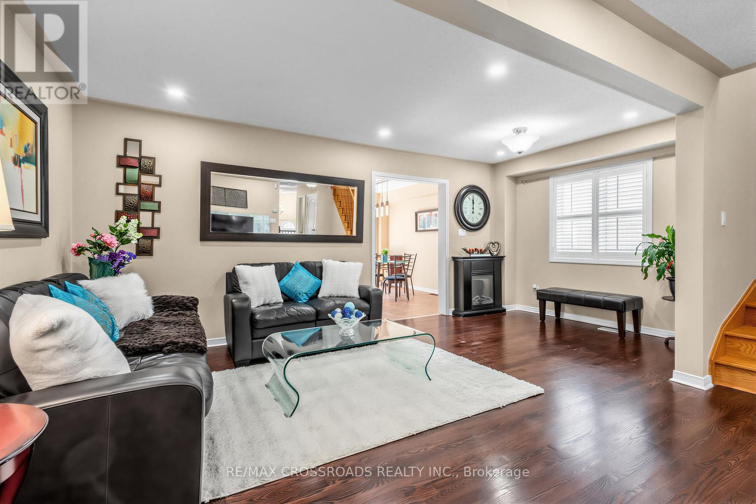 47b Carrera Boulevard, Toronto (dorset Park), Ontario