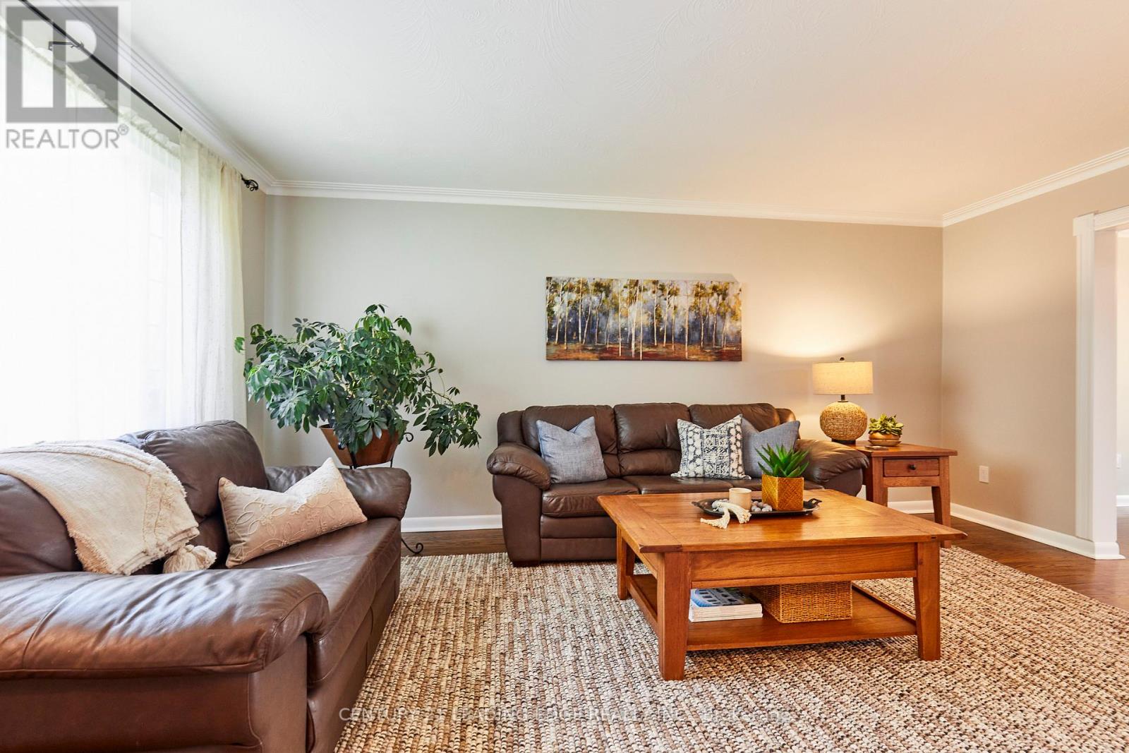 108 Gradwell Drive, Toronto (cliffcrest), Ontario