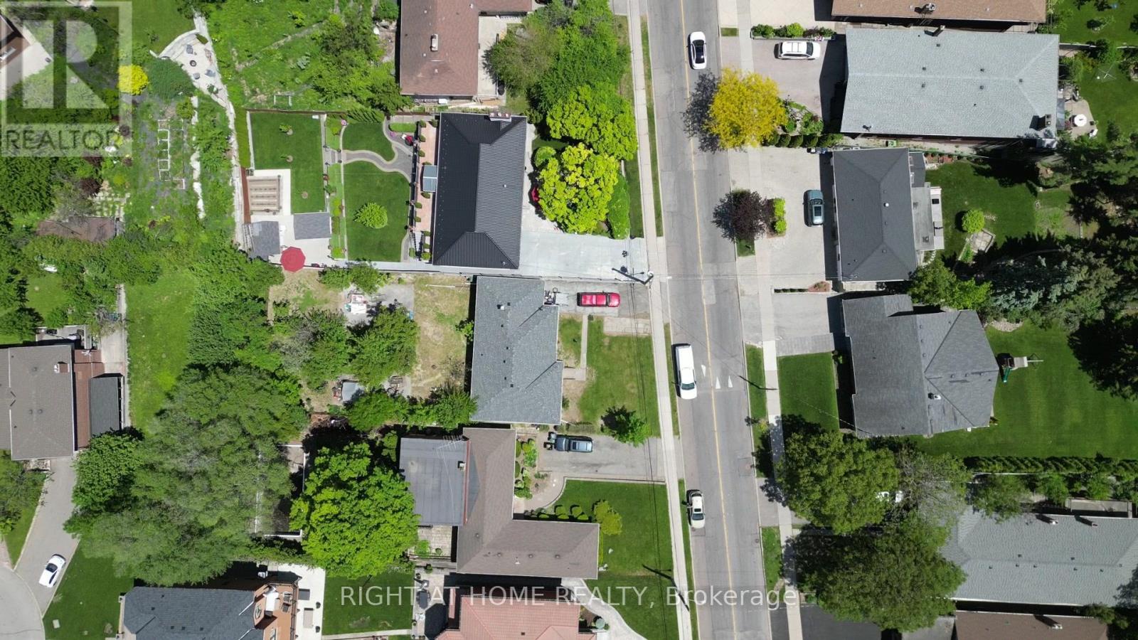 362 Maple Leaf Drive, Toronto (maple Leaf), Ontario