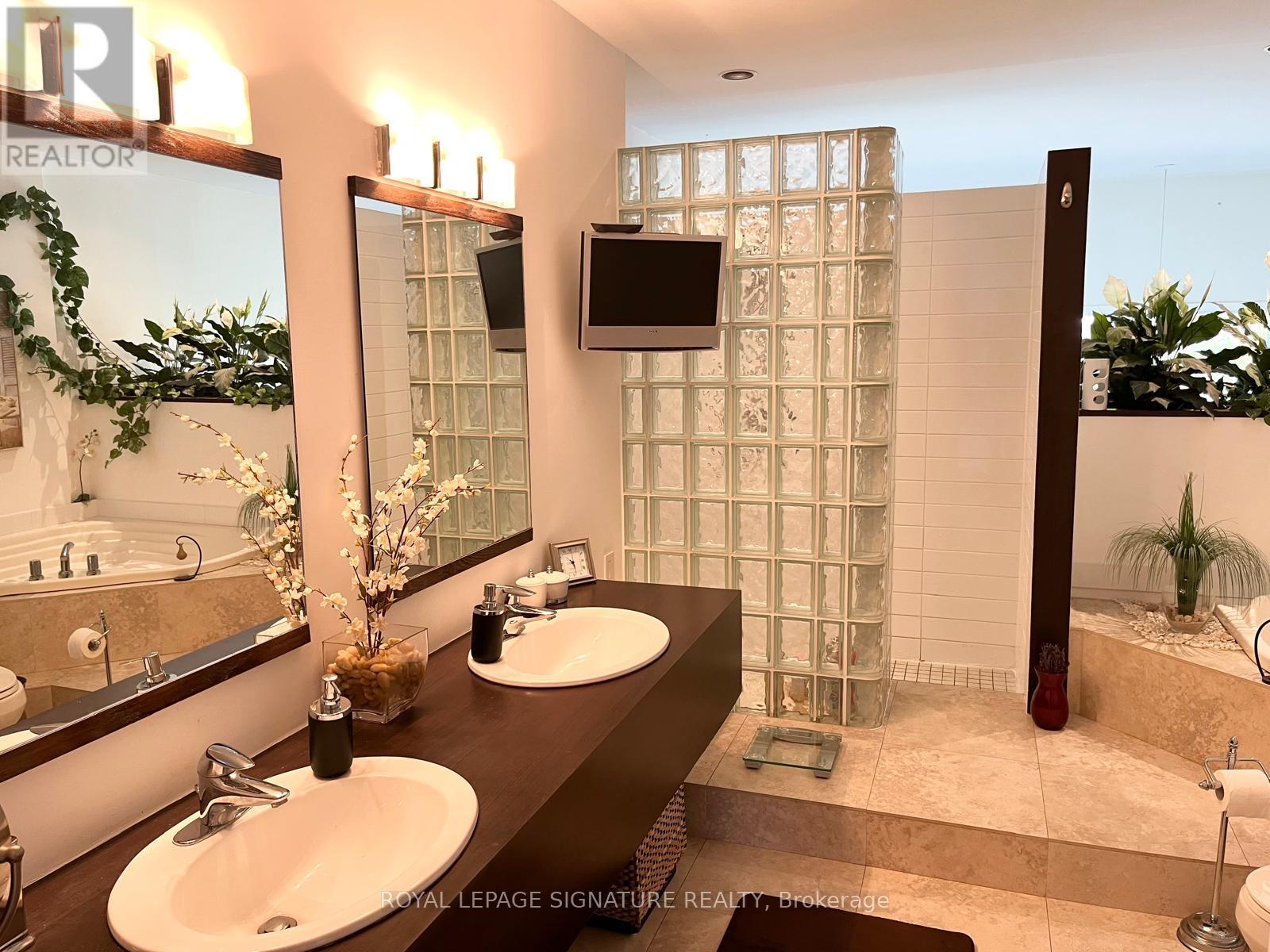 90 Berkinshaw Crescent, Toronto (banbury-don Mills), Ontario