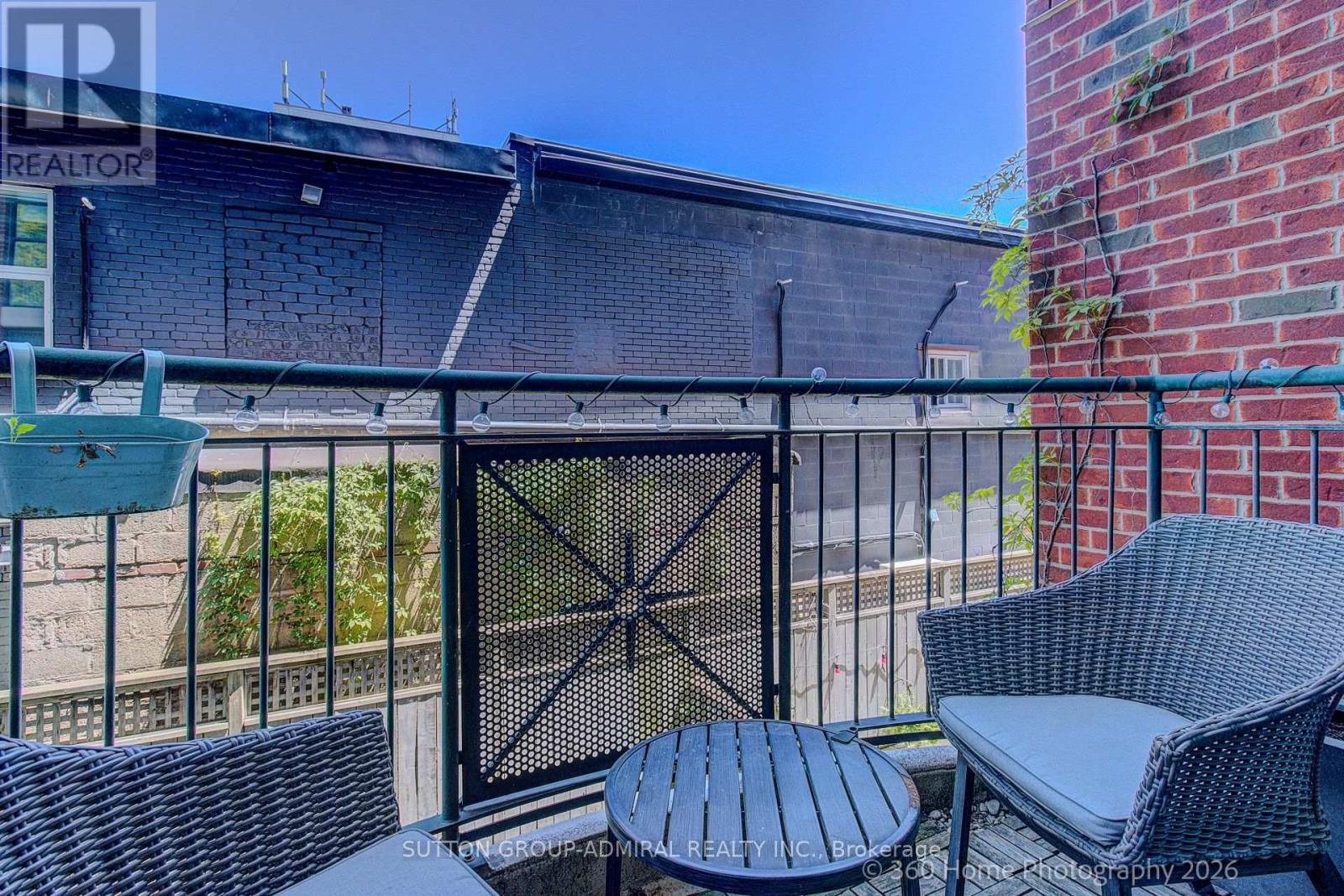 208 - 901 Queen Street W, Toronto (trinity-bellwoods), Ontario
