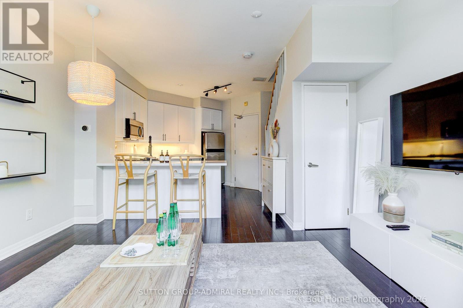 208 - 901 Queen Street W, Toronto (trinity-bellwoods), Ontario