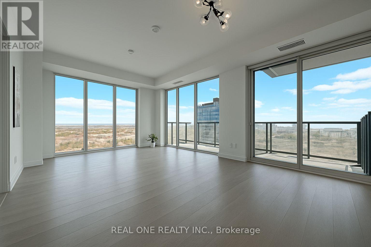 2704 - 30 Inn On The Park Drive, Toronto (banbury-don Mills), Ontario