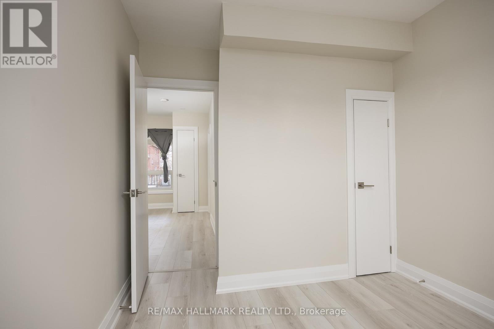 196 Livingstone Avenue, Toronto (briar Hill-belgravia), Ontario