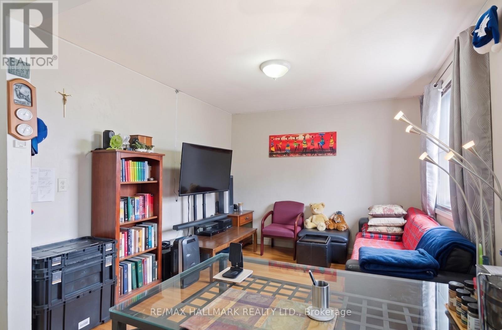 196 Livingstone Avenue, Toronto (briar Hill-belgravia), Ontario