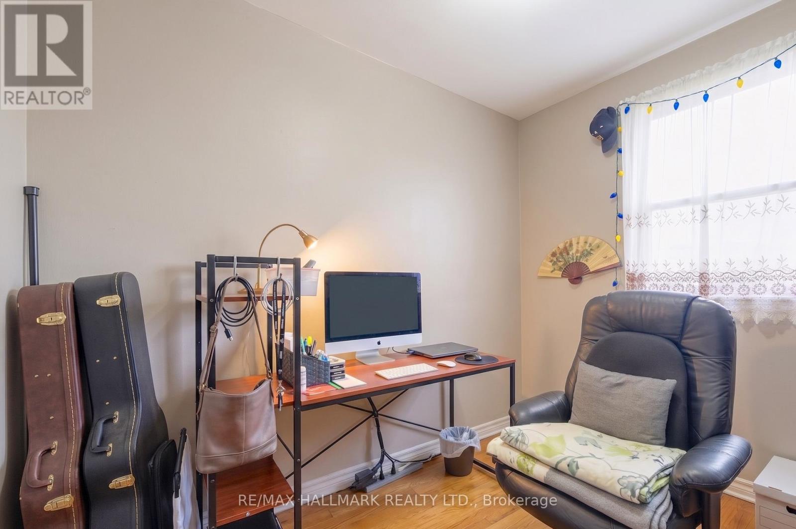 196 Livingstone Avenue, Toronto (briar Hill-belgravia), Ontario