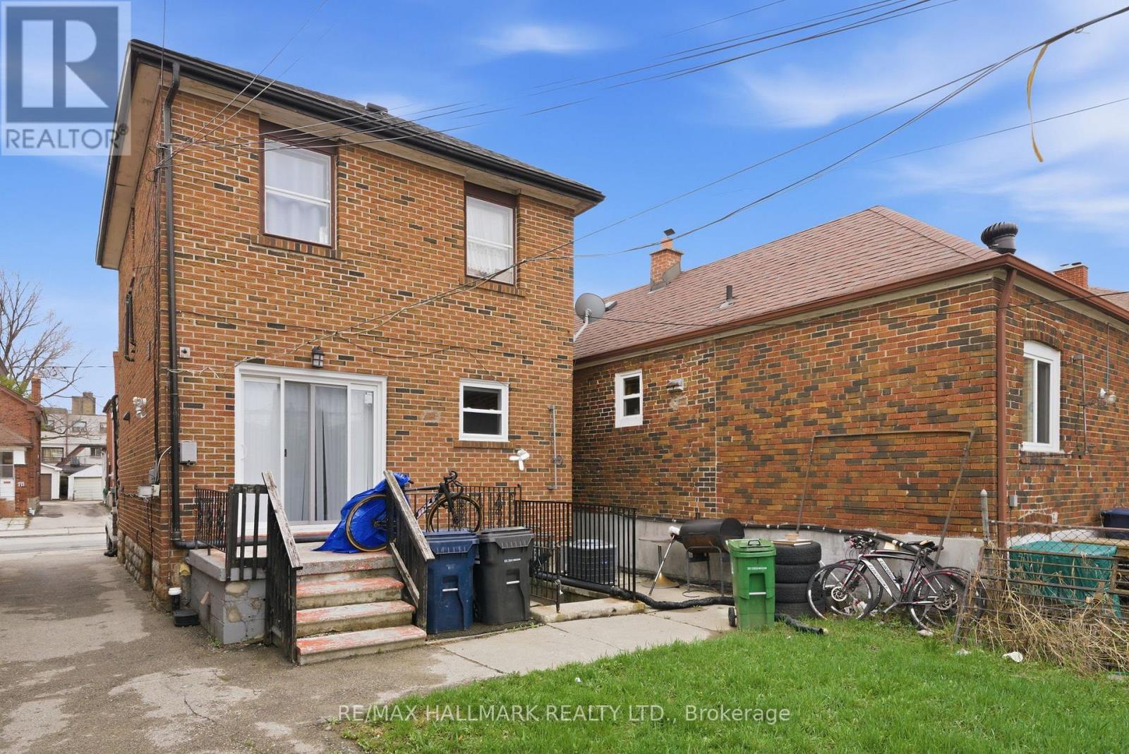 196 Livingstone Avenue, Toronto (briar Hill-belgravia), Ontario