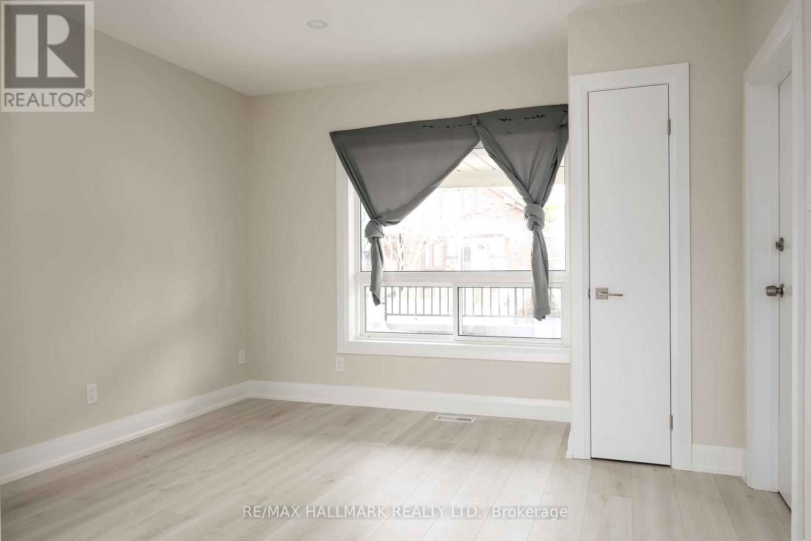 196 Livingstone Avenue, Toronto (briar Hill-belgravia), Ontario