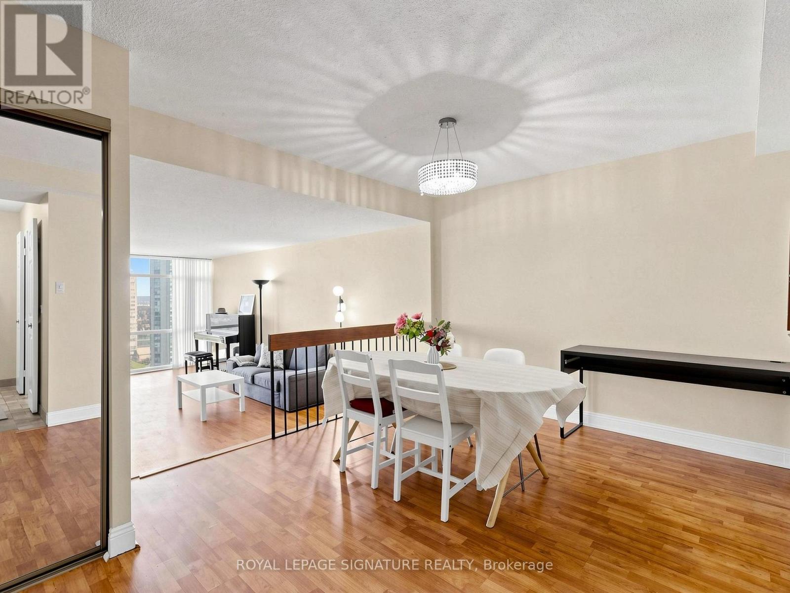 1901 - 1555 Finch Avenue E, Toronto (don Valley Village), Ontario