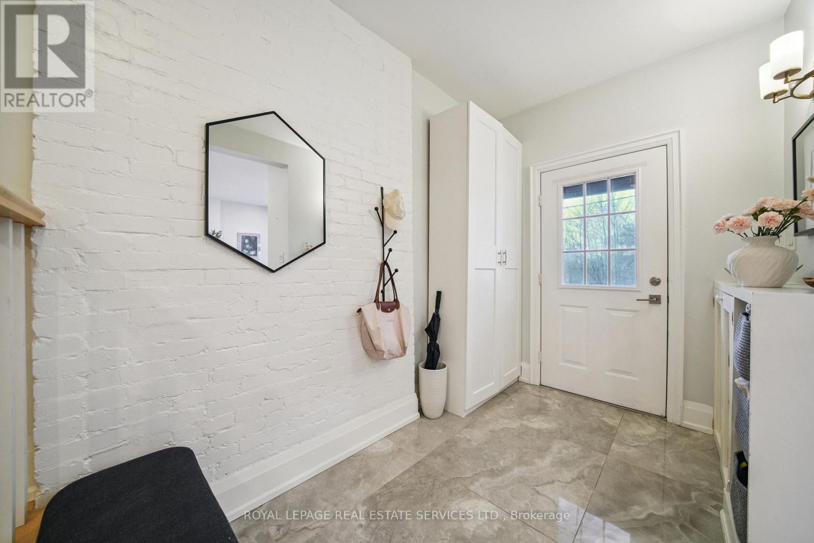 29 Parkside Drive, Toronto (high Park-swansea), Ontario