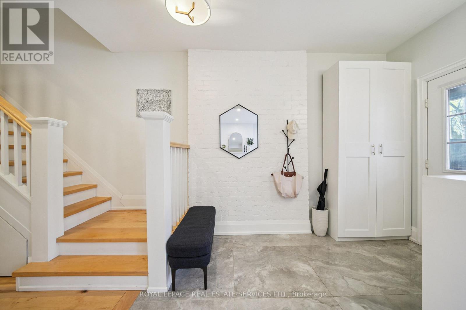 29 Parkside Drive, Toronto (high Park-swansea), Ontario