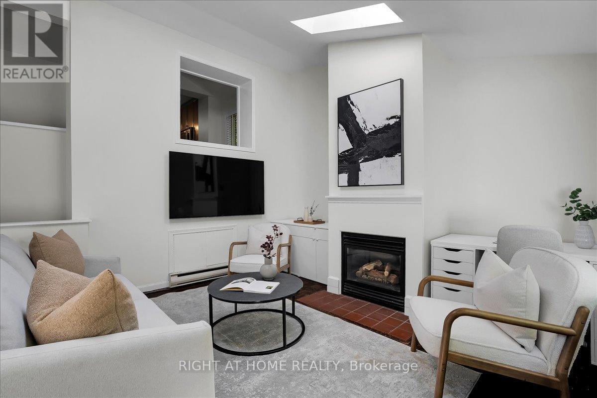 428 Briar Hill Avenue, Toronto (lawrence Park South), Ontario