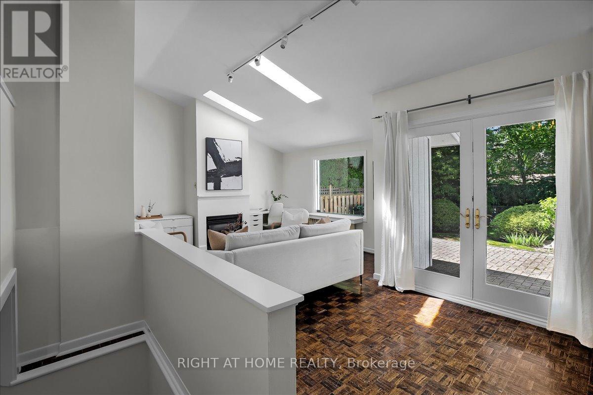 428 Briar Hill Avenue, Toronto (lawrence Park South), Ontario